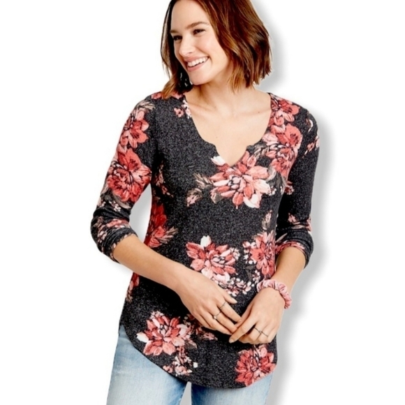 Maurices Sweaters - Maurices Soft Floral Sweater